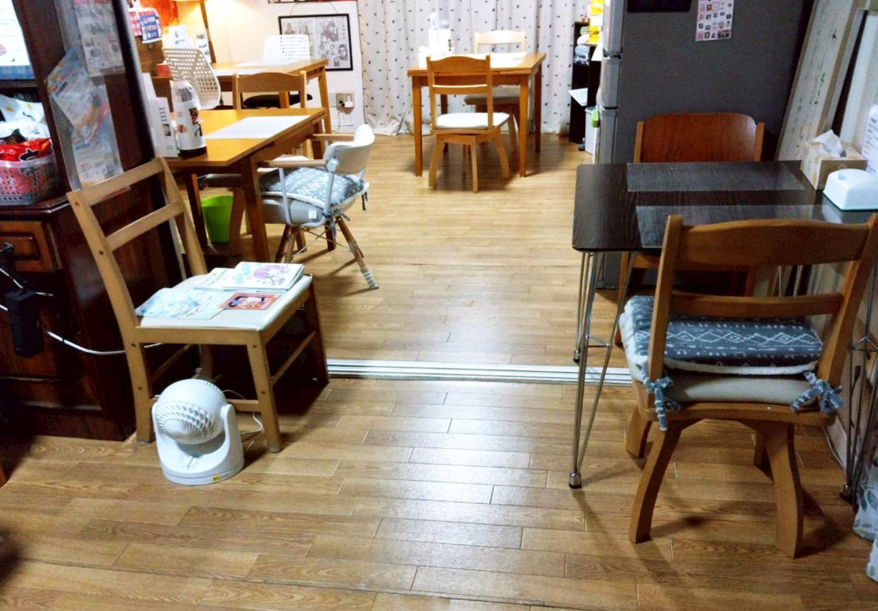 ヒンナの店内座席